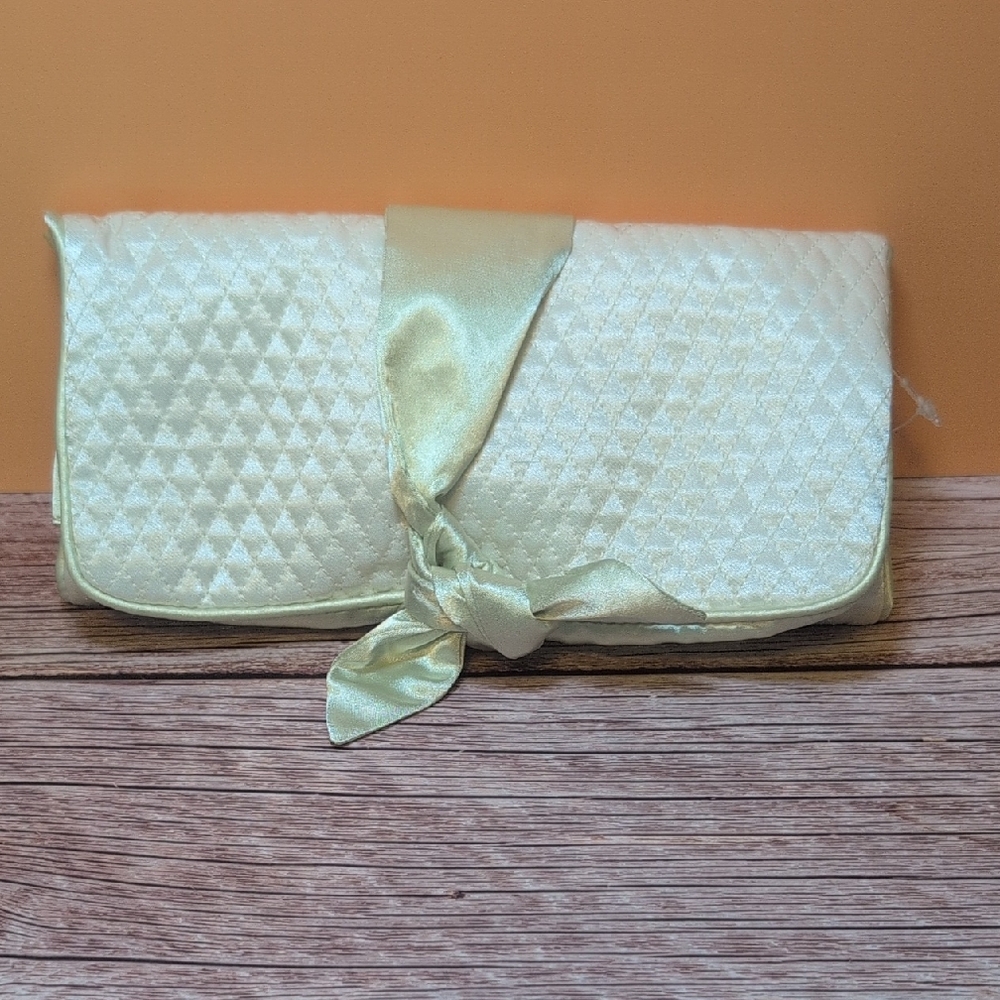 Elegant Cream & Mint Green Silk Jewelry Roll